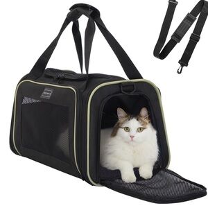 “New” PETSFIT 17” Pet Carrier.  TSA/Airline Approved.  Pets Under 15lbs.  Black